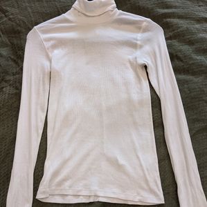 White Everlane Ribbed Turtleneck small